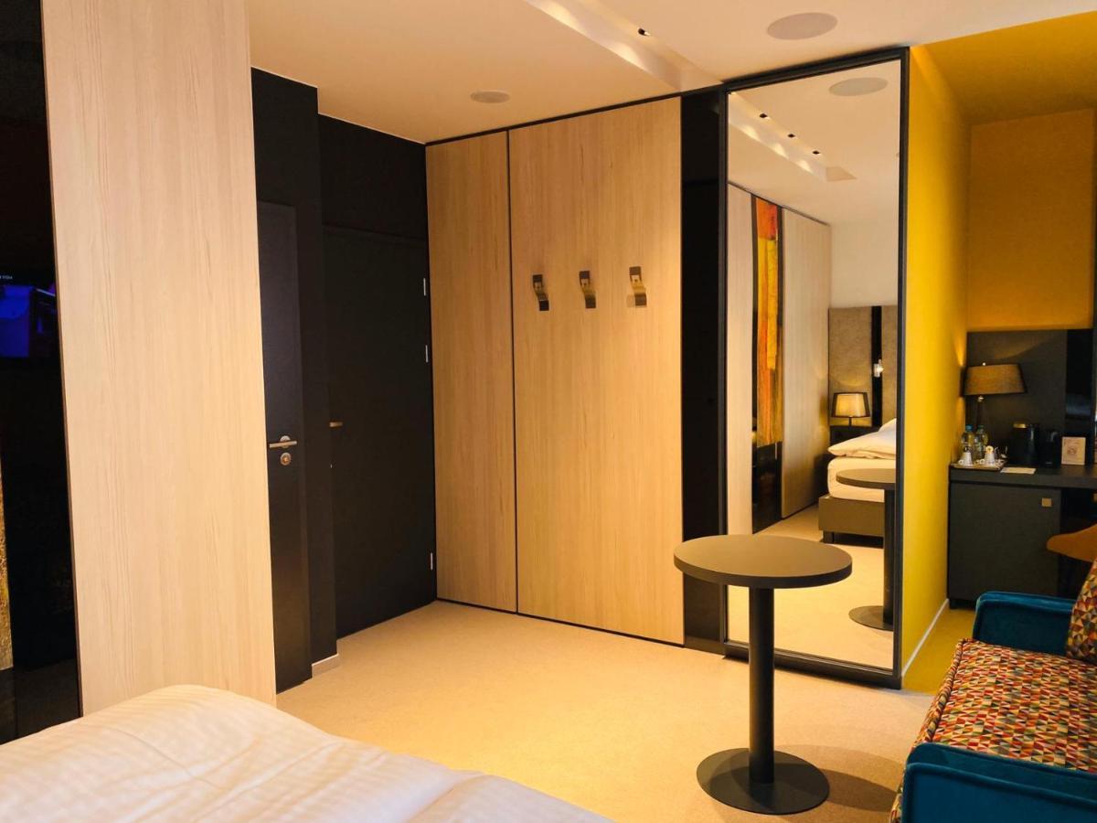 Color Hotel Pressburg